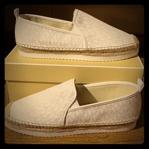 NWOT Vanilla MK Espadrilles.